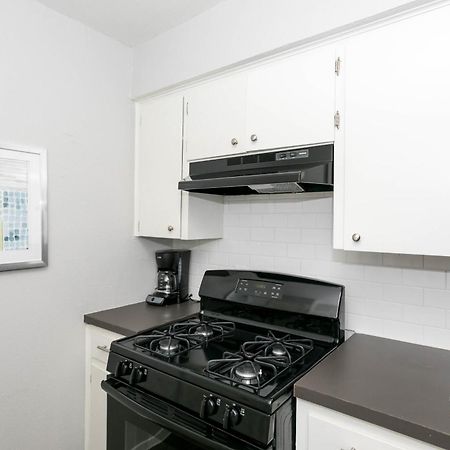 Pets Welcome Great Space Backyard Near Zilker Austin Esterno foto